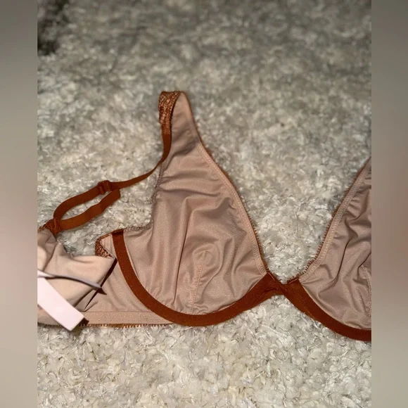 Victoria’s Secret Unlined Sexy Plunge Bra Ginger Luxe Zebra Pattern Sz 32C - Picture 7 of 11